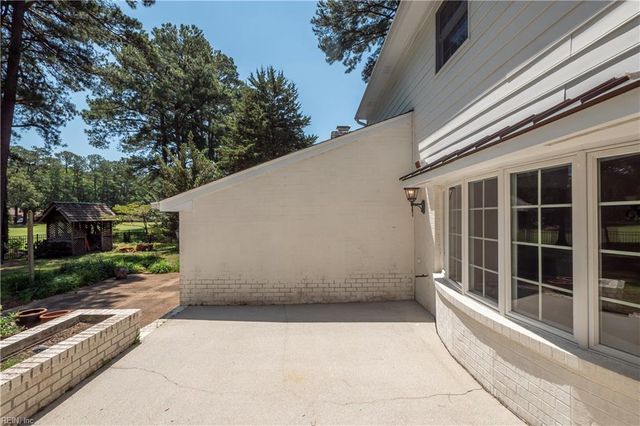 912 Cardinal RD, Virginia Beach, VA 23451