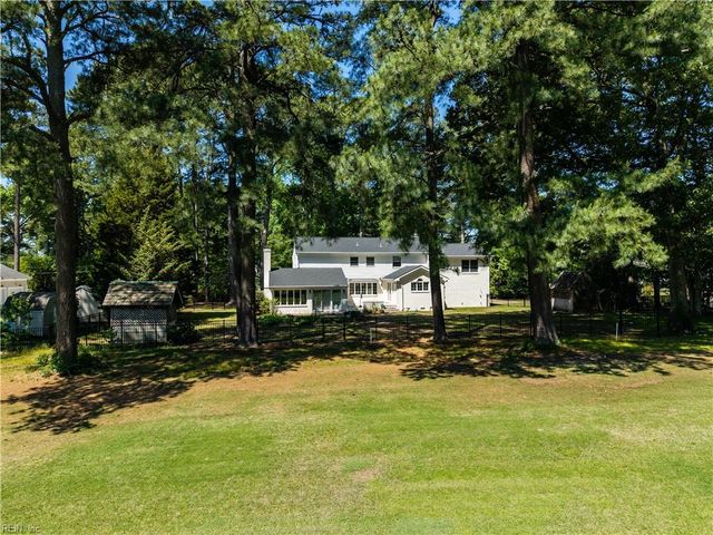 912 Cardinal RD, Virginia Beach, VA 23451