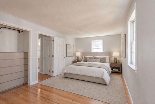36 Redwood Circle, Pembroke, MA 02359