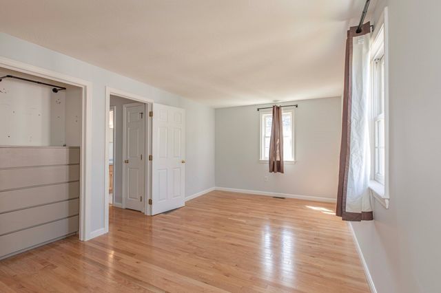 36 Redwood Circle, Pembroke, MA 02359