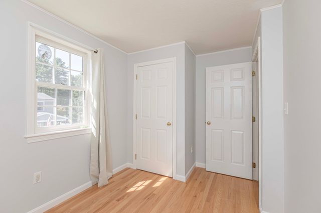 36 Redwood Circle, Pembroke, MA 02359