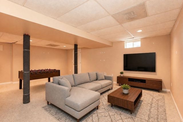 36 Redwood Circle, Pembroke, MA 02359