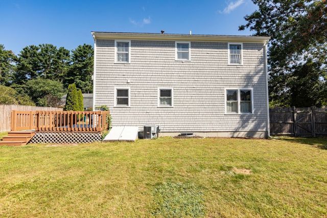 36 Redwood Circle, Pembroke, MA 02359