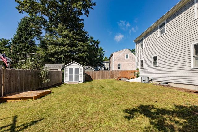 36 Redwood Circle, Pembroke, MA 02359