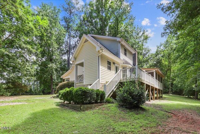 12808 Old Stage Road, Willow Spring, NC 27592