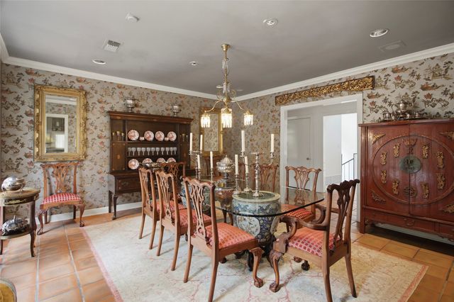 1111 Pebble Creek Road, Fort Worth, TX 76107