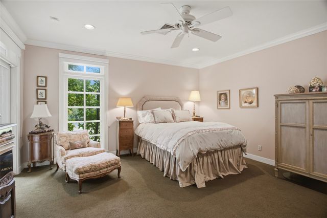 1111 Pebble Creek Road, Fort Worth, TX 76107