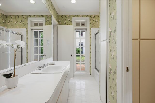 1111 Pebble Creek Road, Fort Worth, TX 76107