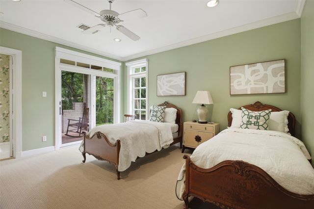 1111 Pebble Creek Road, Fort Worth, TX 76107