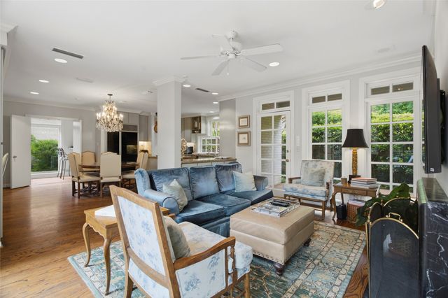 1111 Pebble Creek Road, Fort Worth, TX 76107