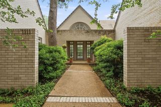 1111 Pebble Creek Road, Fort Worth, TX 76107