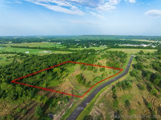 18 W 195th Street S, Mounds, OK 74047