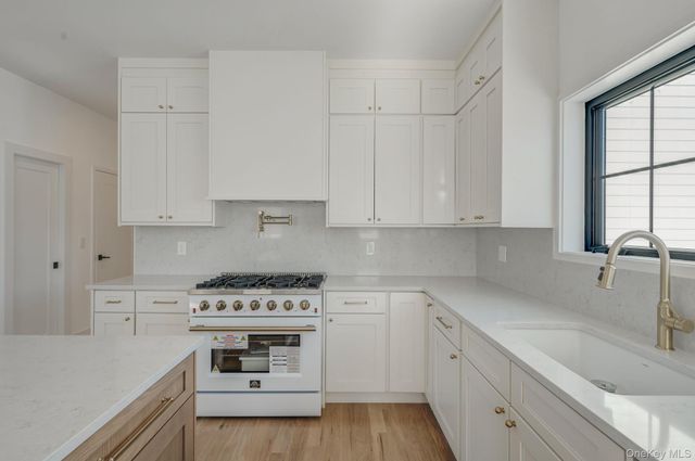 35 Cotton, Levittown, NY 11756