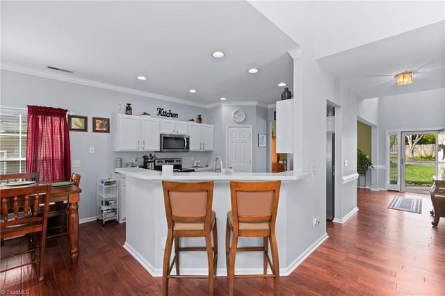 6083 Brookstone Ridge Drive, Winston-salem, NC 27107