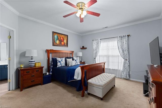 6083 Brookstone Ridge Drive, Winston-salem, NC 27107