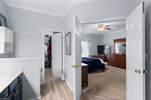 6083 Brookstone Ridge Drive, Winston-salem, NC 27107