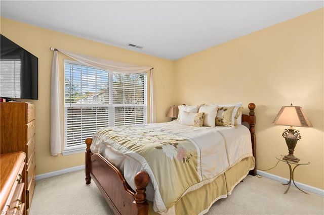 6083 Brookstone Ridge Drive, Winston-salem, NC 27107