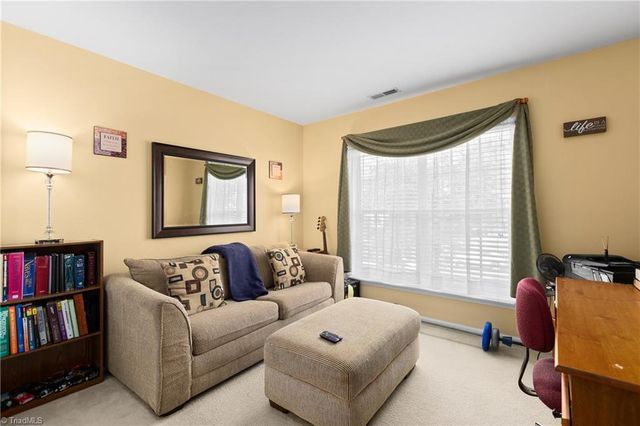 6083 Brookstone Ridge Drive, Winston-salem, NC 27107