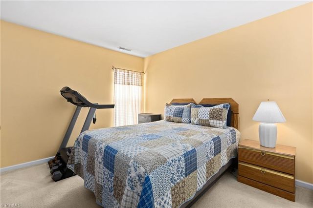6083 Brookstone Ridge Drive, Winston-salem, NC 27107