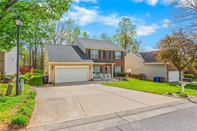 6083 Brookstone Ridge Drive, Winston-salem, NC 27107