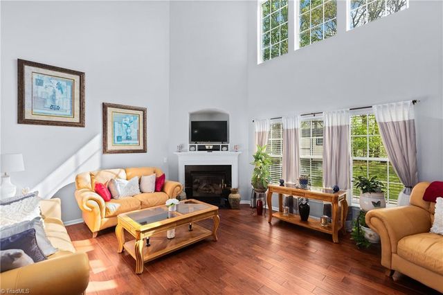 6083 Brookstone Ridge Drive, Winston-salem, NC 27107