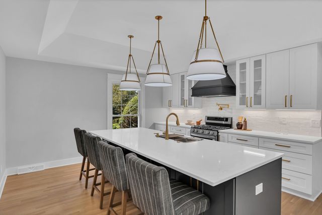 608 Hill Rd, Brentwood, TN 37027