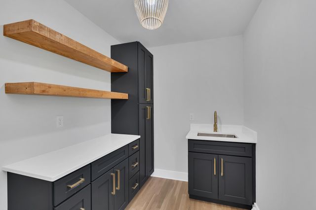 608 Hill Rd, Brentwood, TN 37027