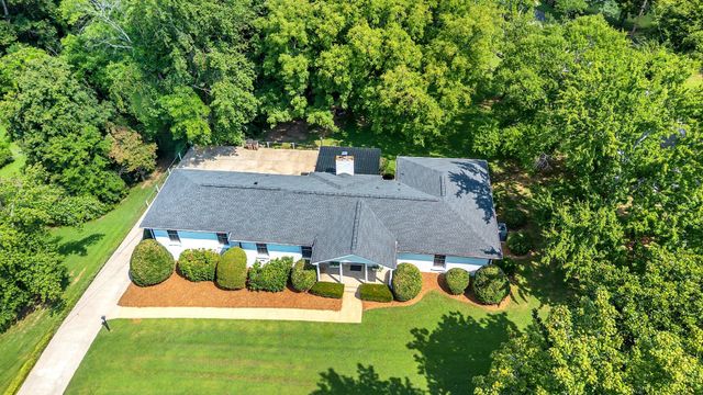 608 Hill Rd, Brentwood, TN 37027