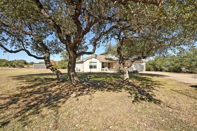 4204 BOB WIRE RD, Spicewood, TX 78669