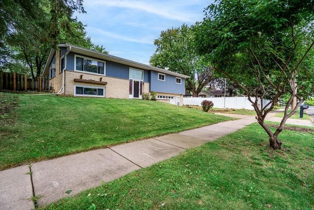 2944 Jupiter Avenue, Eau Claire, WI 54703
