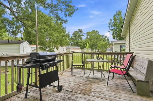 510 Folly Estates Dr., Myrtle Beach, SC 29588