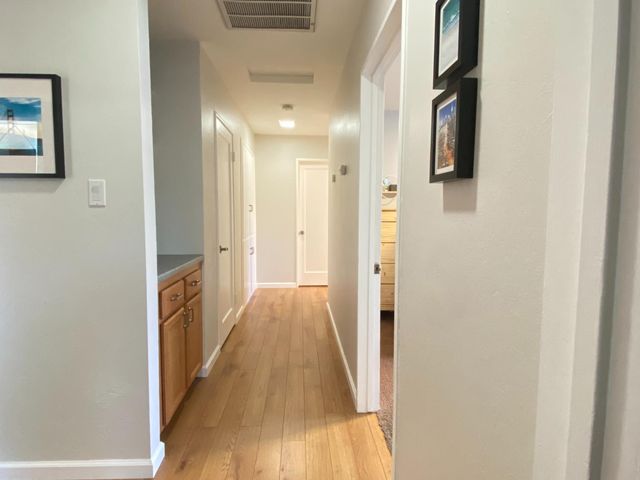 2490 Michelle Dr, Sacramento, CA 95821
