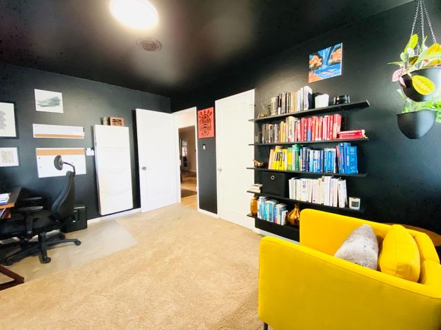 2490 Michelle Dr, Sacramento, CA 95821