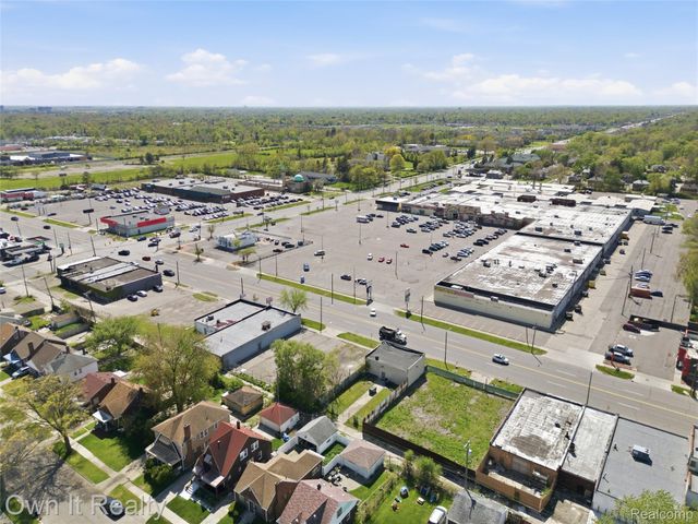 8866 Greenfield Road, Detroit, MI 48228