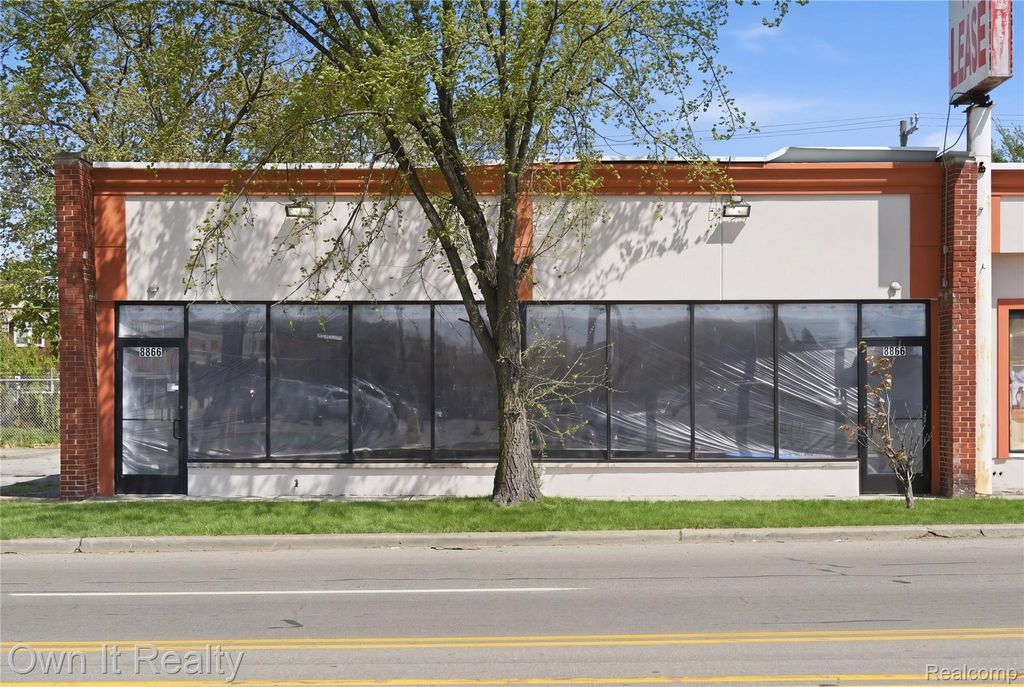 8866 Greenfield Road, Detroit, MI 48228