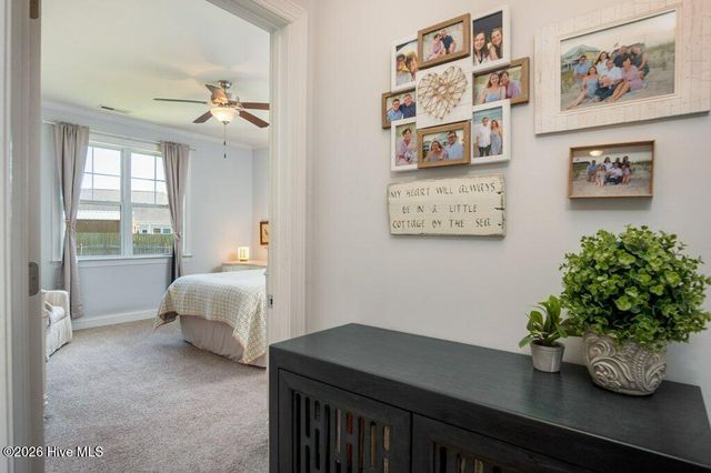 302 Big Pine Court, Hubert, NC 28539