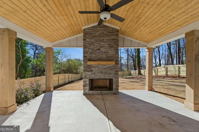 719 Helen Street NW, Marietta, GA 30064