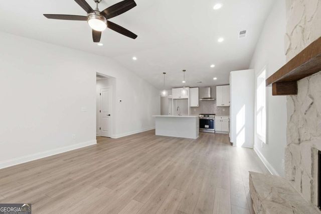 719 Helen Street NW, Marietta, GA 30064