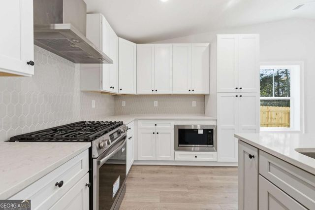 719 Helen Street NW, Marietta, GA 30064