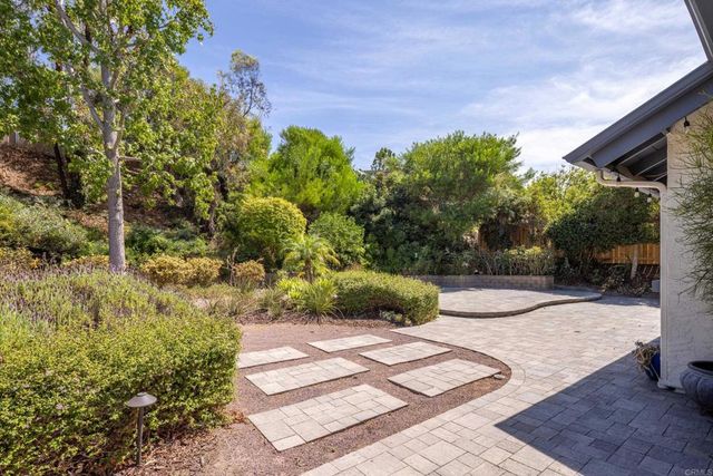 4567 Via Palabra, San Diego, CA 92124