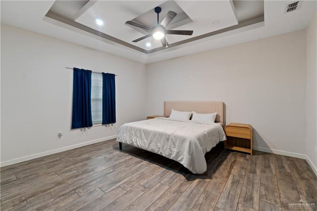 23219 Oak Knoll Drive, Edcouch, TX 78538