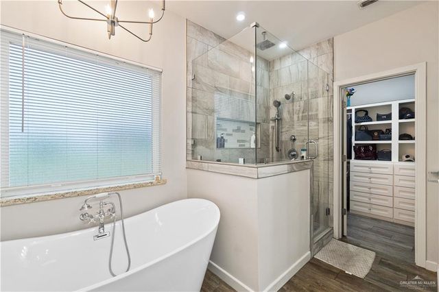 23219 Oak Knoll Drive, Edcouch, TX 78538
