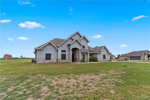 23219 Oak Knoll Drive, Edcouch, TX 78538
