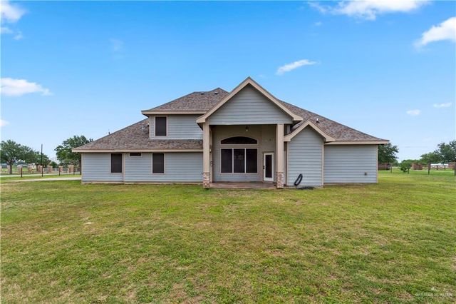 23219 Oak Knoll Drive, Edcouch, TX 78538