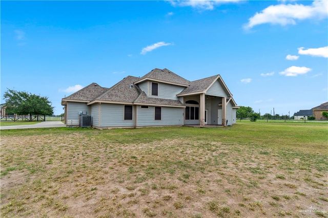 23219 Oak Knoll Drive, Edcouch, TX 78538