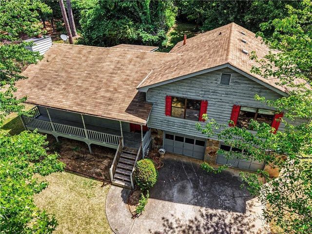 1208 Gate Post Lane, Lawrenceville, GA 30044
