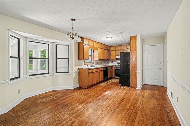 1208 Gate Post Lane, Lawrenceville, GA 30044