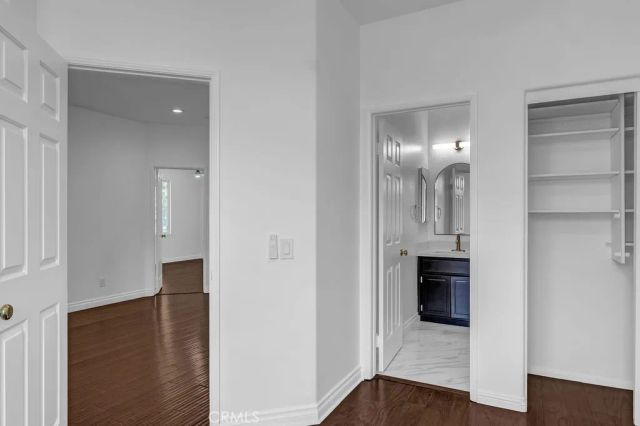 10 Salton, Irvine, CA 92602