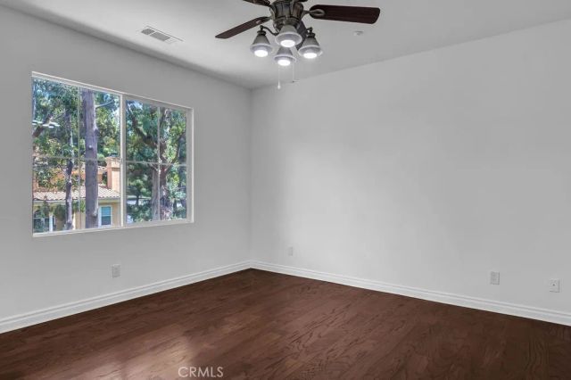 10 Salton, Irvine, CA 92602