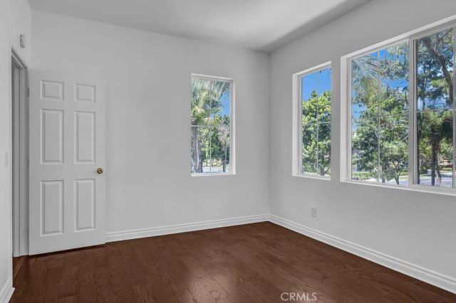 10 Salton, Irvine, CA 92602